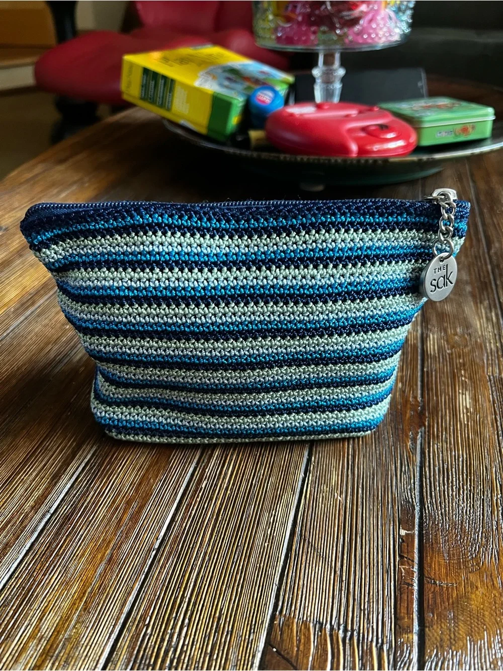 Sak essential cosmetic bag